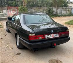 بی ئێم دەبڵیو سیریەس 7